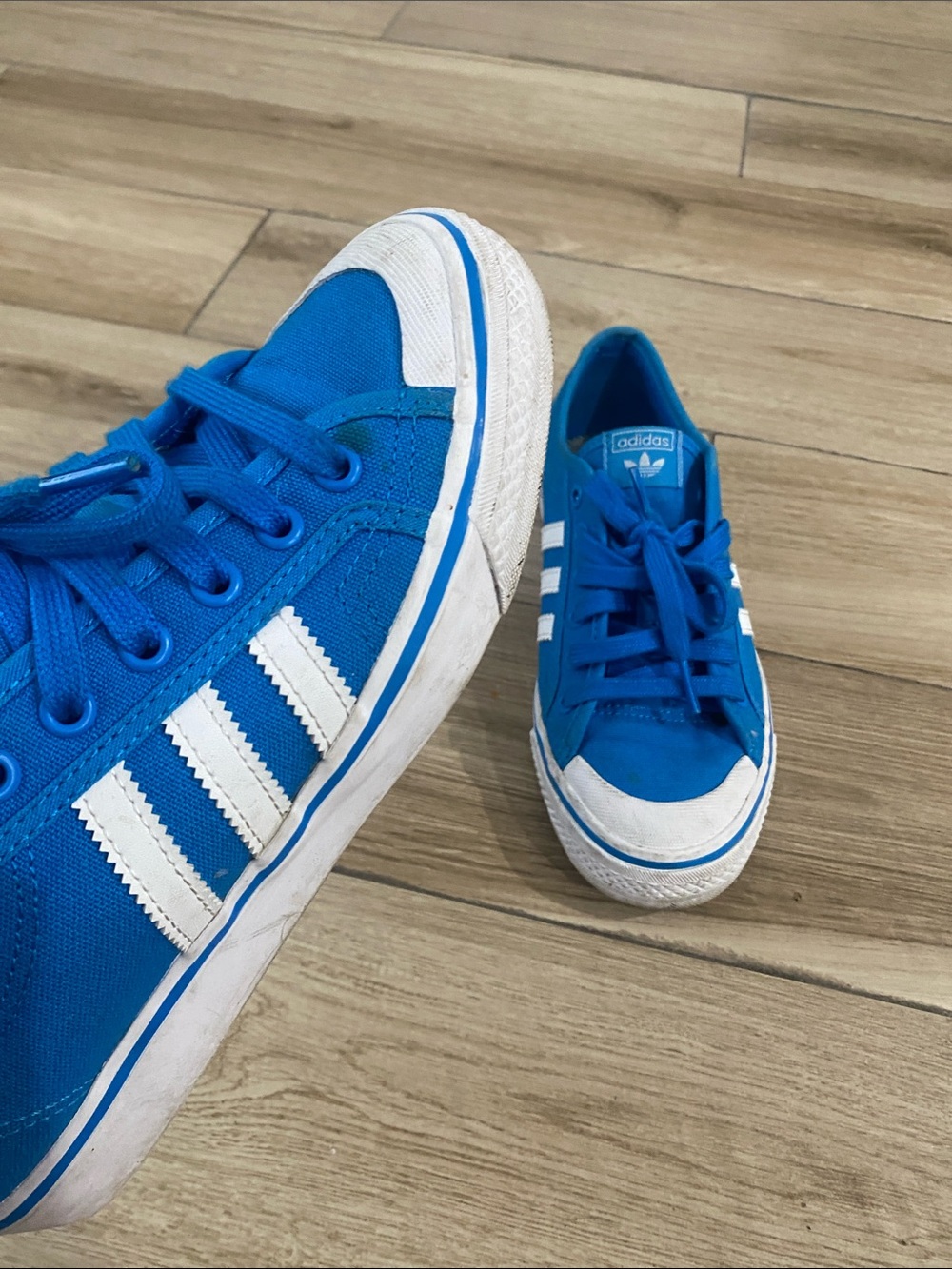 Adidas - Picture 3 of 8